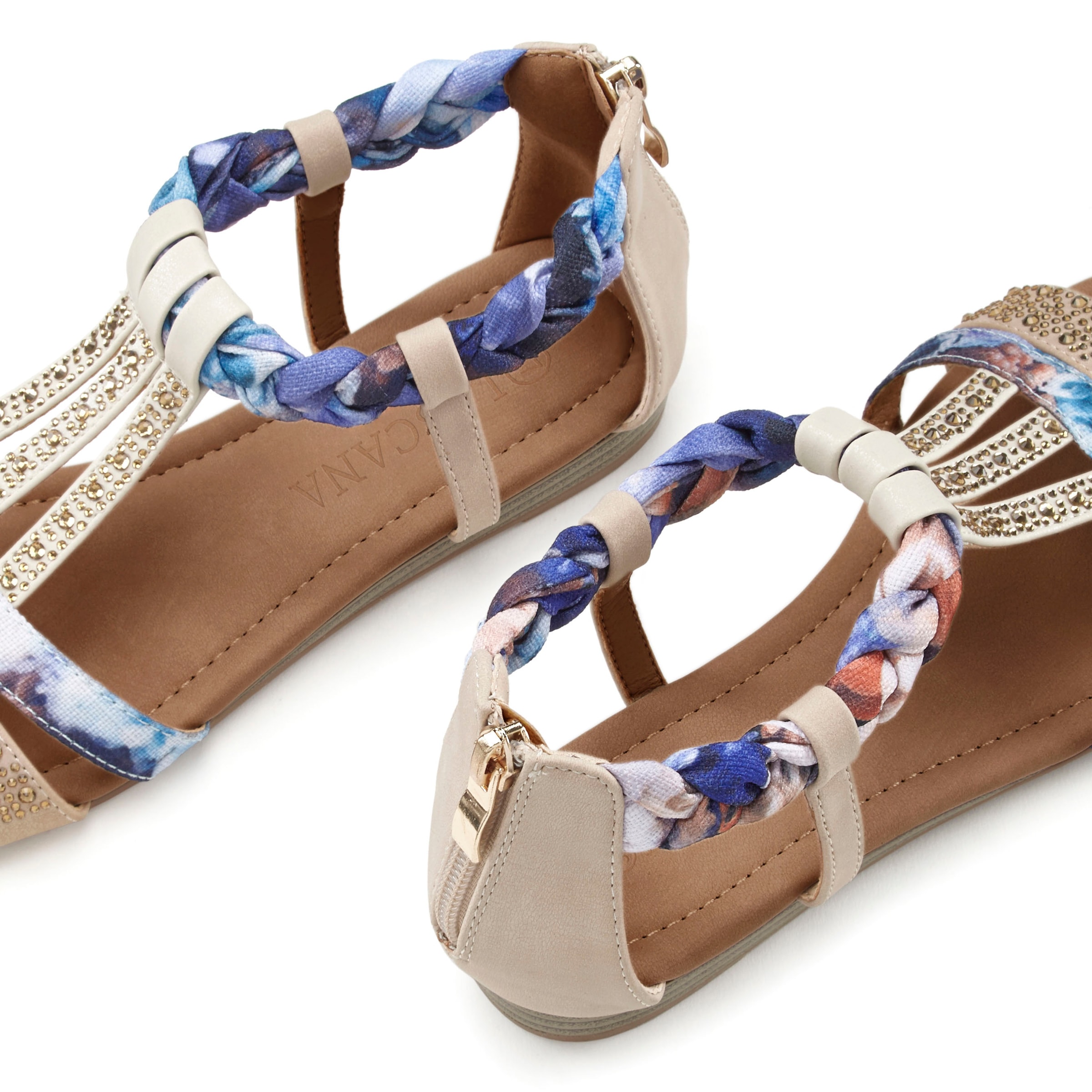LASCANA Sandale »Sommerschuh, Sandalette,«, mit Verzierung und kleinem Keilabsatz im Festival-Look VEGAN